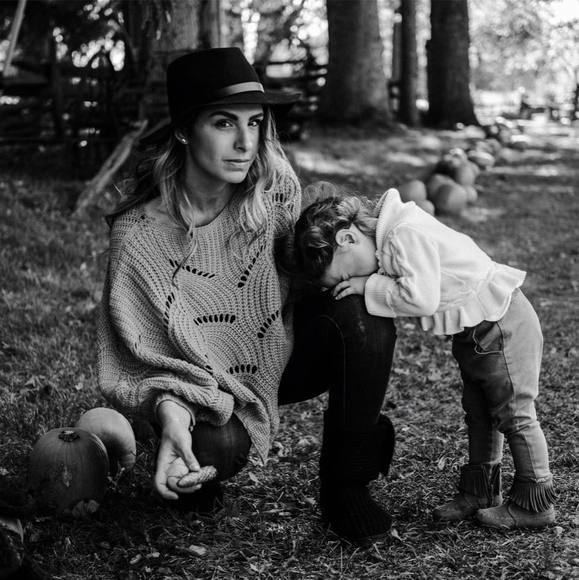 Meet your Posher, Lucille - Picture 1 of 1